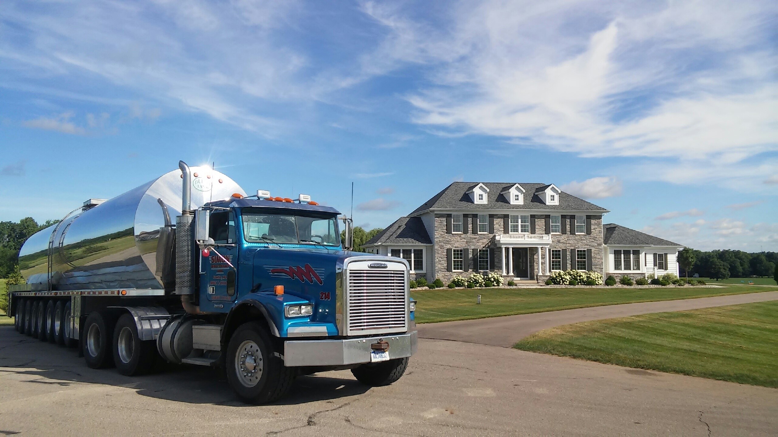 Residential and Commercial Water Deliveries for the Mid Michigan Area and Beyond